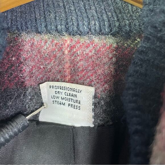 Vintage Wool Jacket Plaid Red Black Gray High Collar - Picture 10 of 12